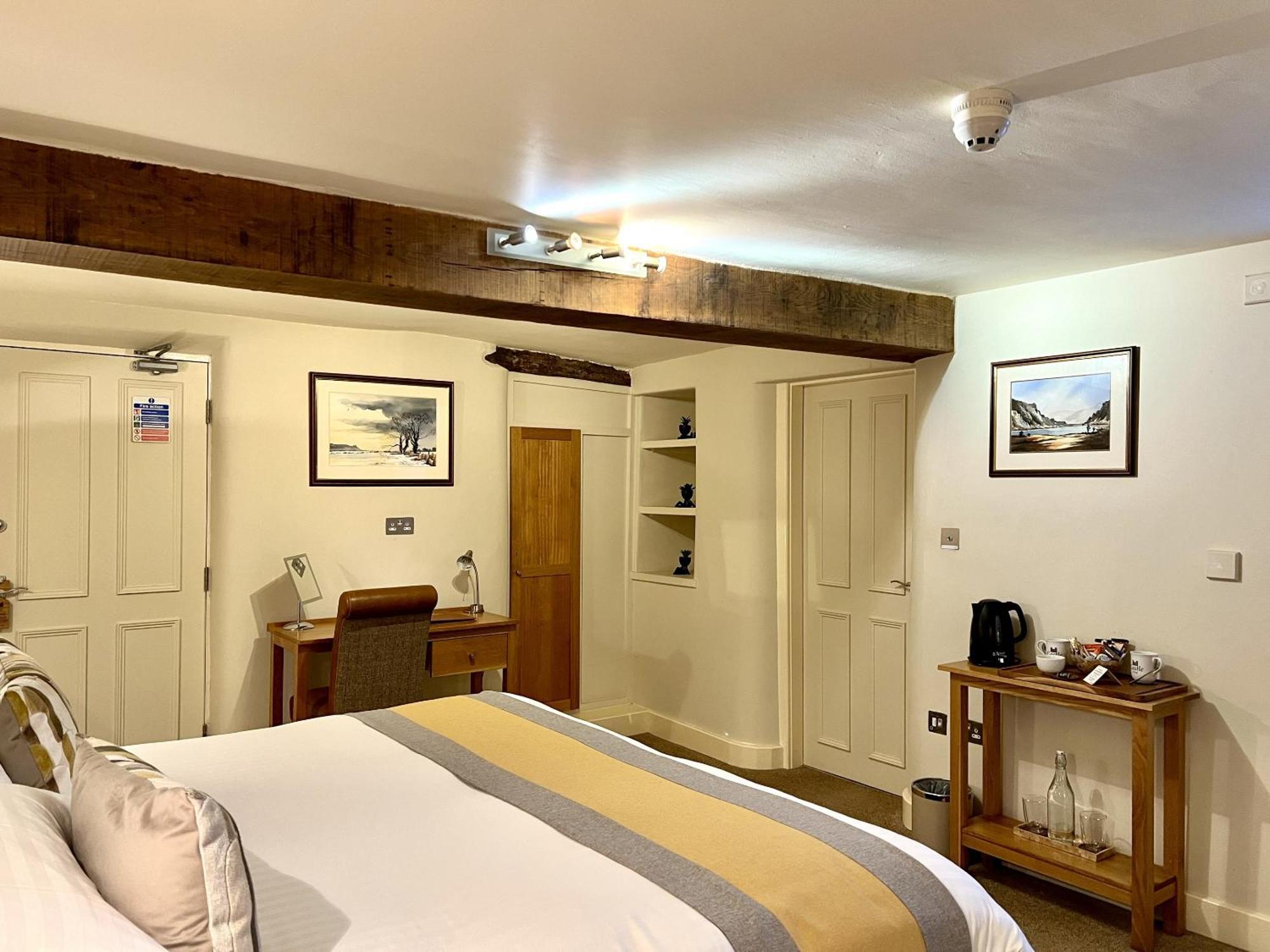 Castle Cottage Inn Harlech Room photo